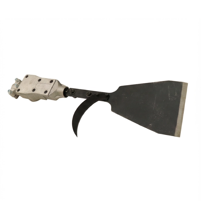 الحاقی هرس نخل برای علف زن